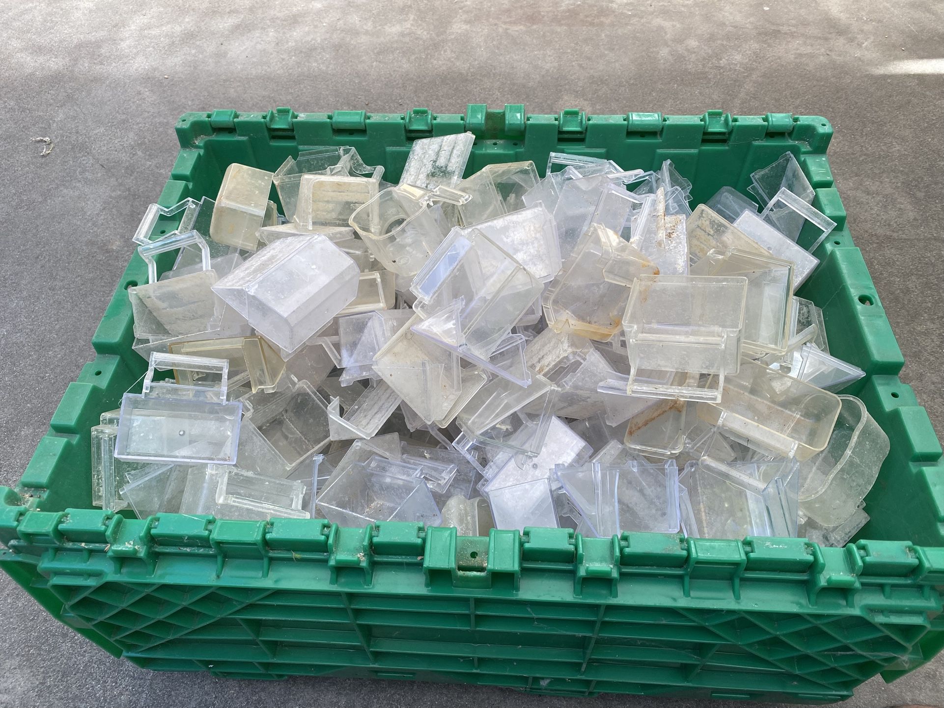 Small birds feeders for breading cages