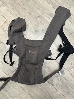 Ergobaby Baby Carrier