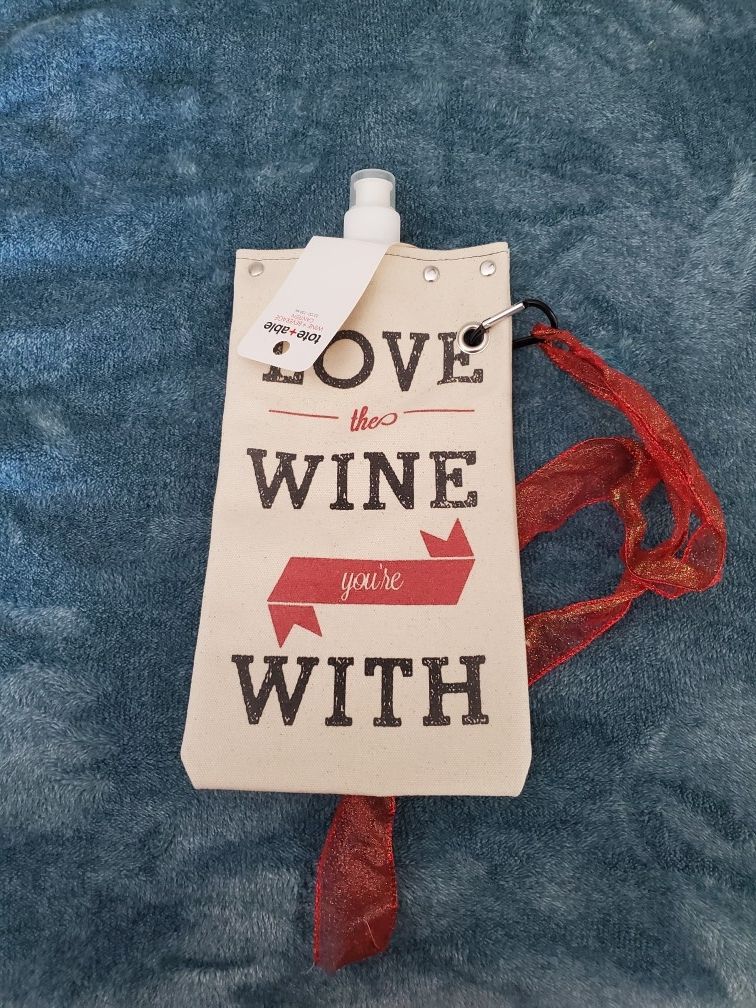Wine Tote With Straw