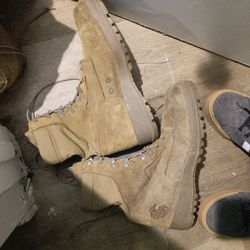 McRae USMC Issue Gore-Tex® Boot, Used