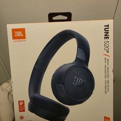 JBL
JBL - TUNE520BT wireless on-ear headphones