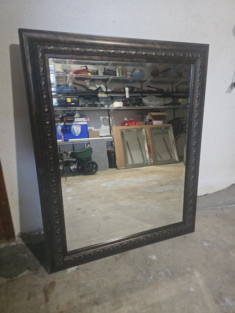 One Mirror 27x33