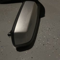 2014 -2018 GM OEM Sierra Silverado Right Passenger Door Side Mirror (contact info removed)4