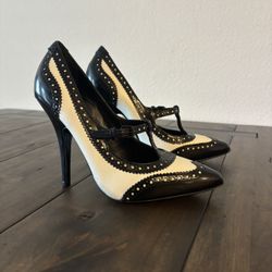 Tory Burch Everly Pointed Toe Pumps 