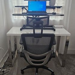 VariDesk Pro Plus Electric Sit- Stand Converter For  Desk - Like NEW!