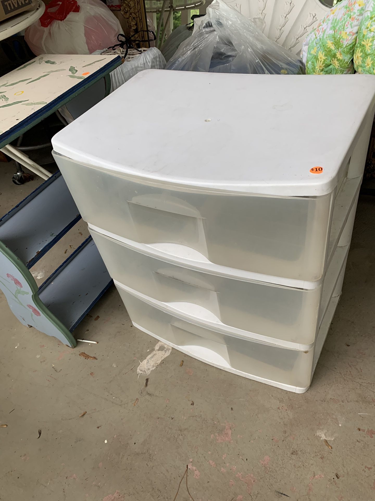 Three drawer plastic cubby / bib organizer chest of drawers