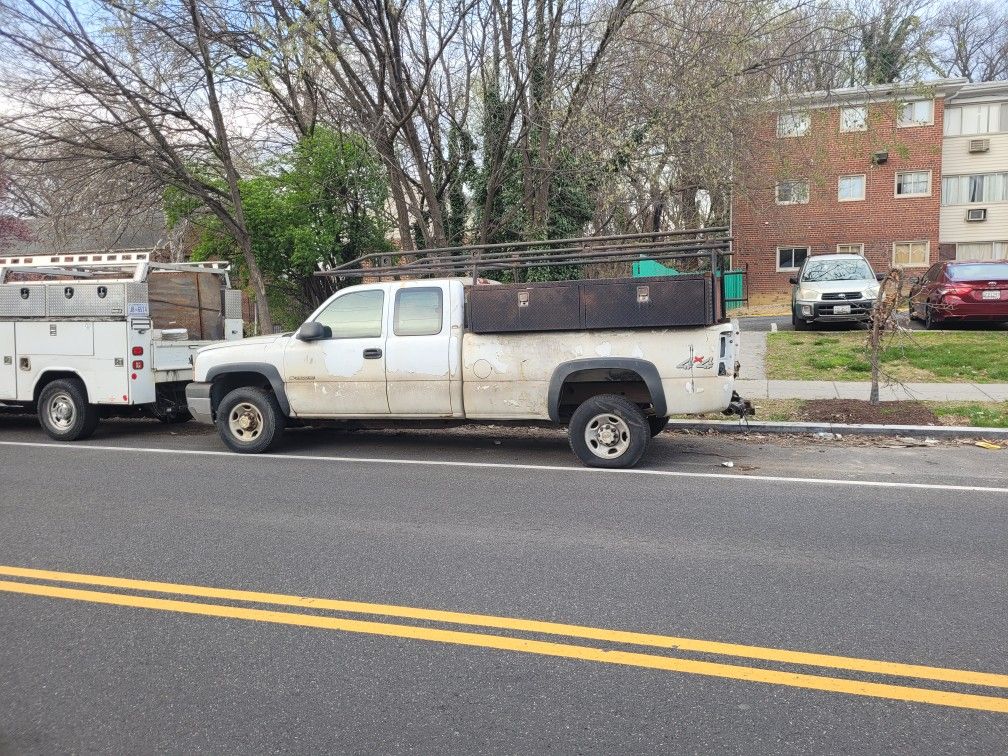2003 Chevrolet Silverado 2500 HD