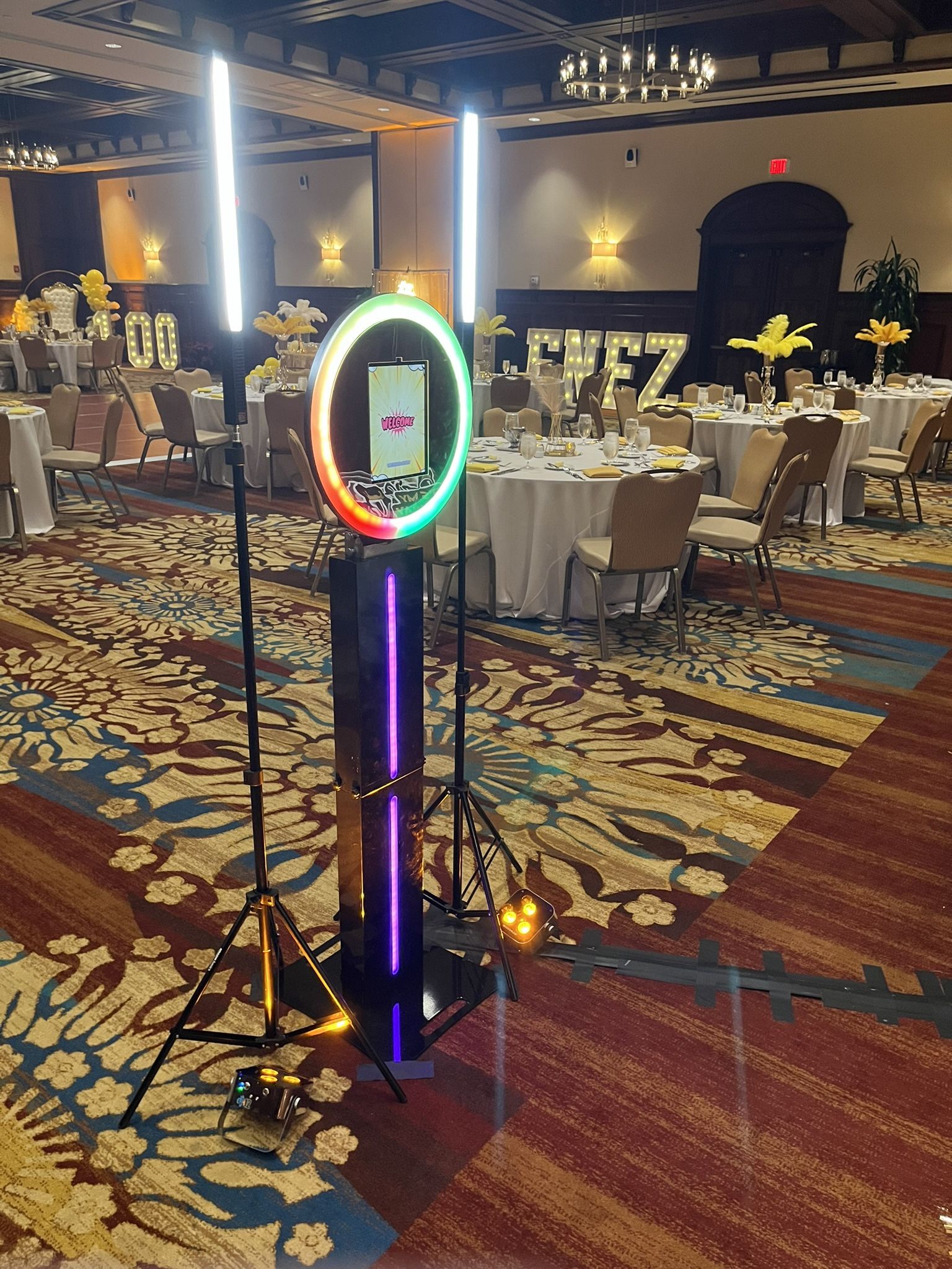 📸 Photo Booth For Your Next Event 📸