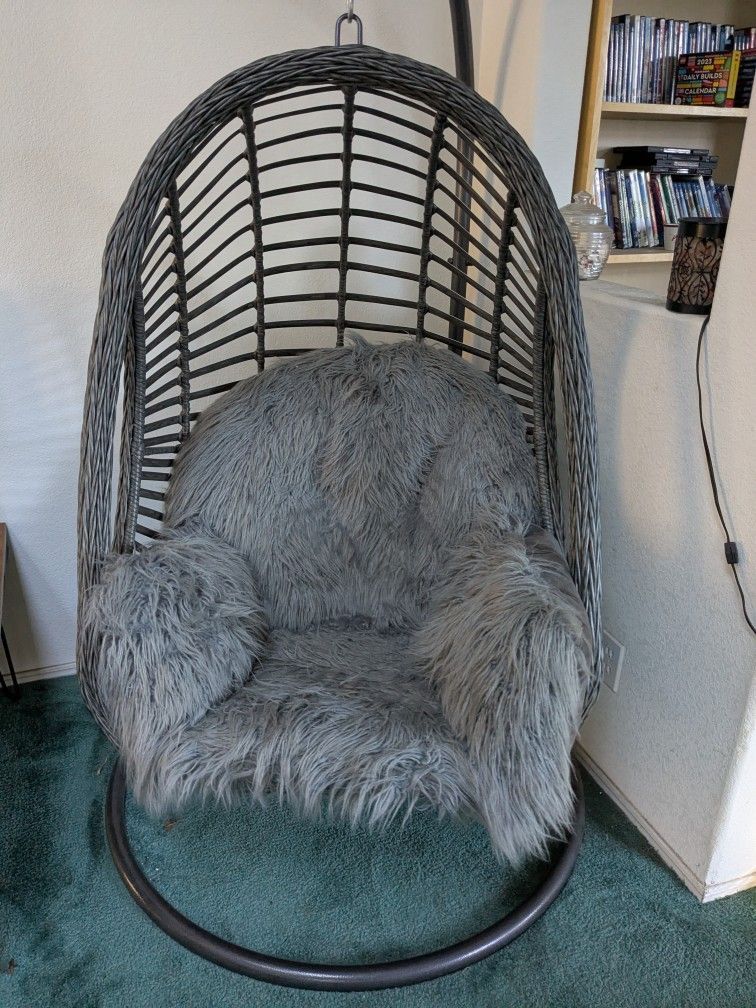 Hanging Basket Chair