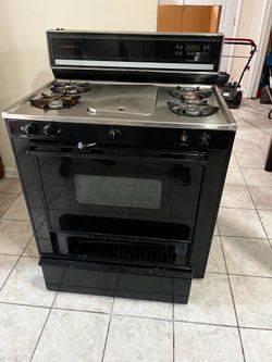 Gas stove