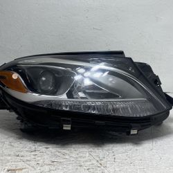 2016 2019 Mercedes Benz GLE350 Right Headlight (1A)