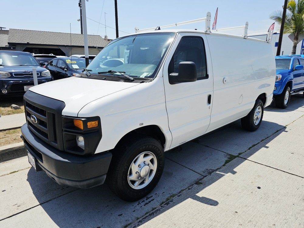 🔥2010 FORD CHULADA CHEAPEST ECONO CARGO VAN🔥$1999 ENGANCHE.CCA🔥$1999 DOWN.OAC 🔥213-810-1060