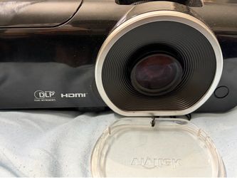 Vivitek projector