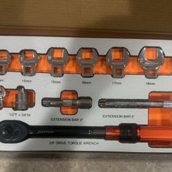 14-Piece Crowfoot Wrench Set, 3/8 Inch Drive Click Torque Wrench with Metric Crowfoot Wrench Heads (10-19mm), 2 Extension Bars, 1/2”F - 3/8”M Universa