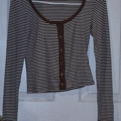 Bundle clothing for Juniors and young adults