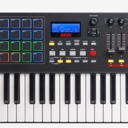 Akai M249 Professional 