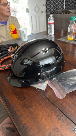 Motorcycle helmet