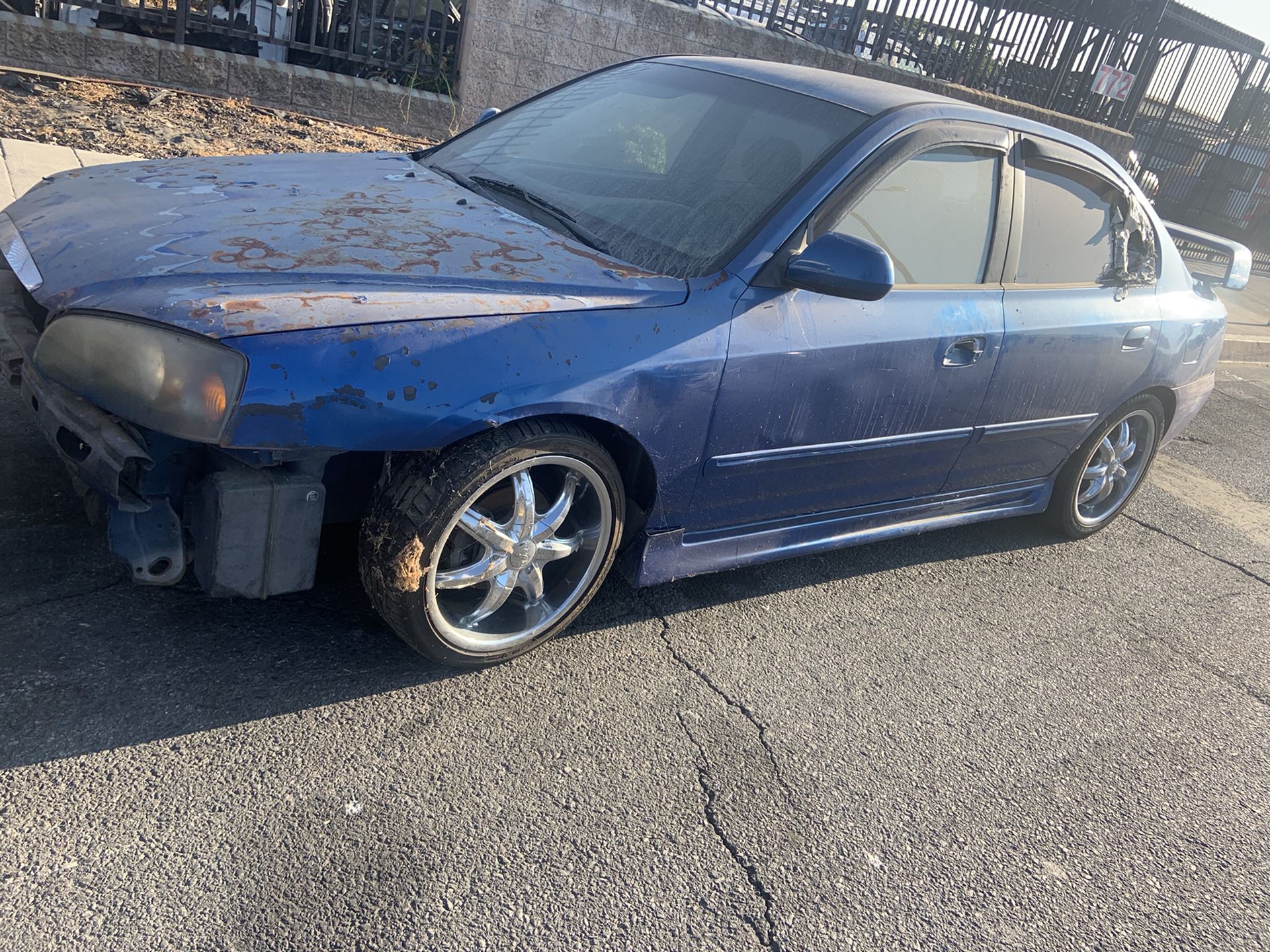 Parting out 2005 Hyundai Accent