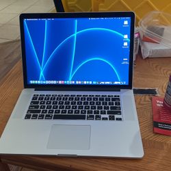 2015 MacBook Pro Like New Condition 