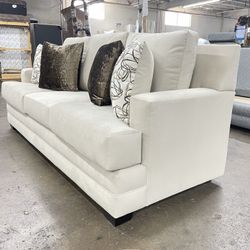 Sofa/loveseat