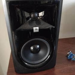 JBL 306P MKII Studio MONITOR pair