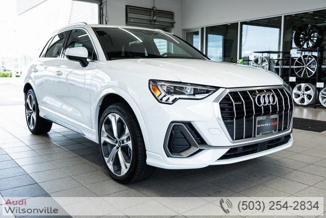 2021 Audi Q3