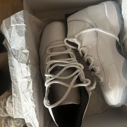 Jordan 11 Legend Blue/ Colombia 