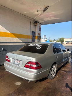 2001 Lexus LS 430