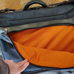 American Tourist Bag