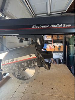 Craftsman electronic radial Arm saw. 10 inch blade. 2.75 hp.