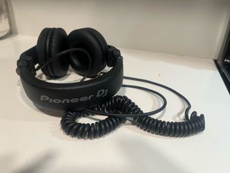 Pioneer DJ HDJ-X7 Studios
