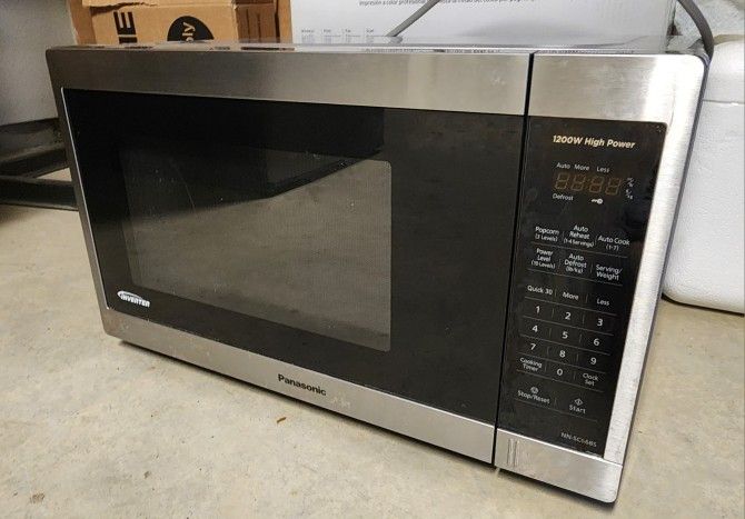 Panasonic Inverter 1200 W Microwave