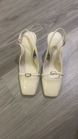 Ivory Sandals-Brand New