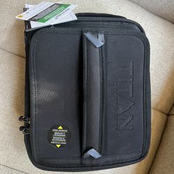 Titan by Arctic Zone food/beverage carrier 