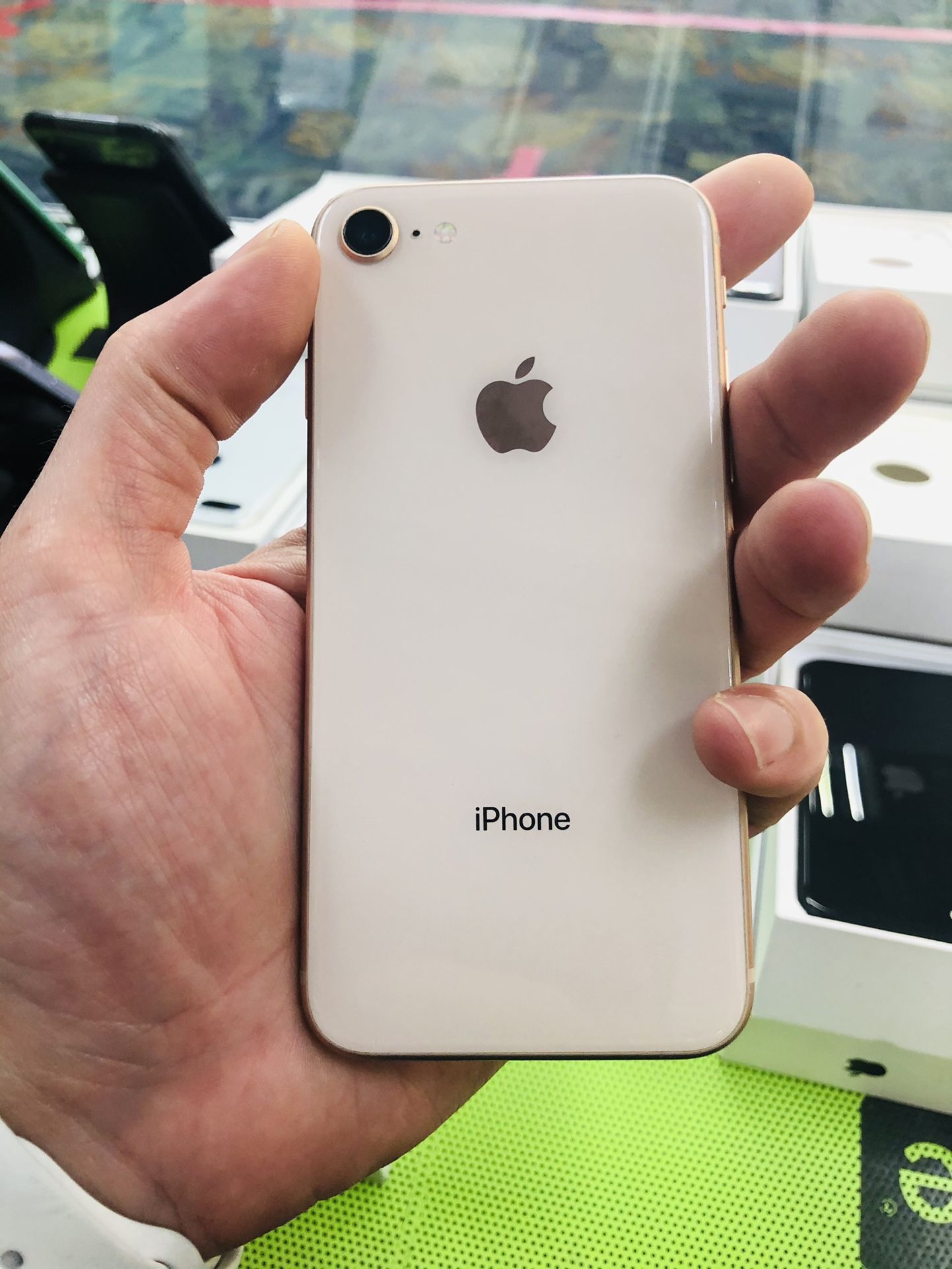 🔥📲iPhone 8 64Gb Factory Unlocked With Warranty