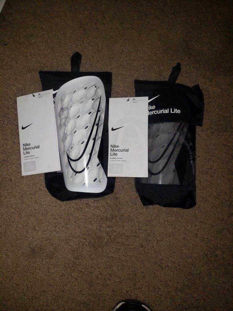 Soccer shin guards Size Xl $15 ea