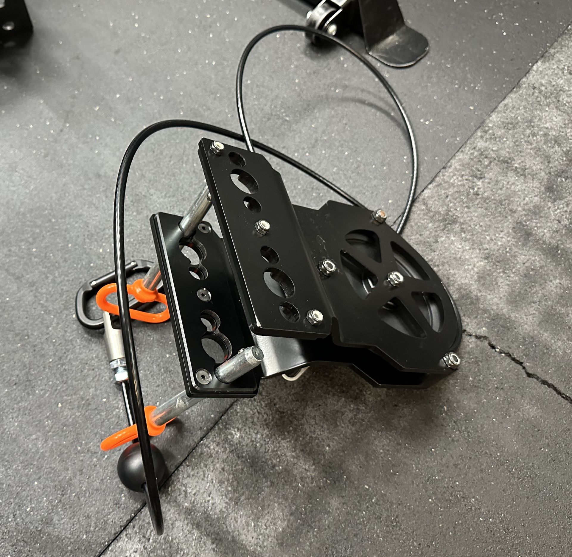 Rogue *Never Used* MONSTER LITE SLINGER SOLO PULLEY ATTACHMENT for Sale in Oceanside, CA OfferUp