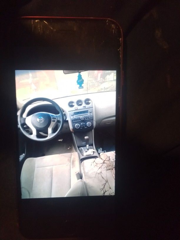 Nissan Altima