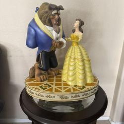Disney big fig figurine Statue 
