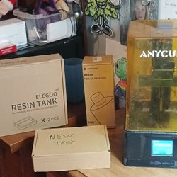 Anycubic Resin 3D Printer With Extra Brand New Parts