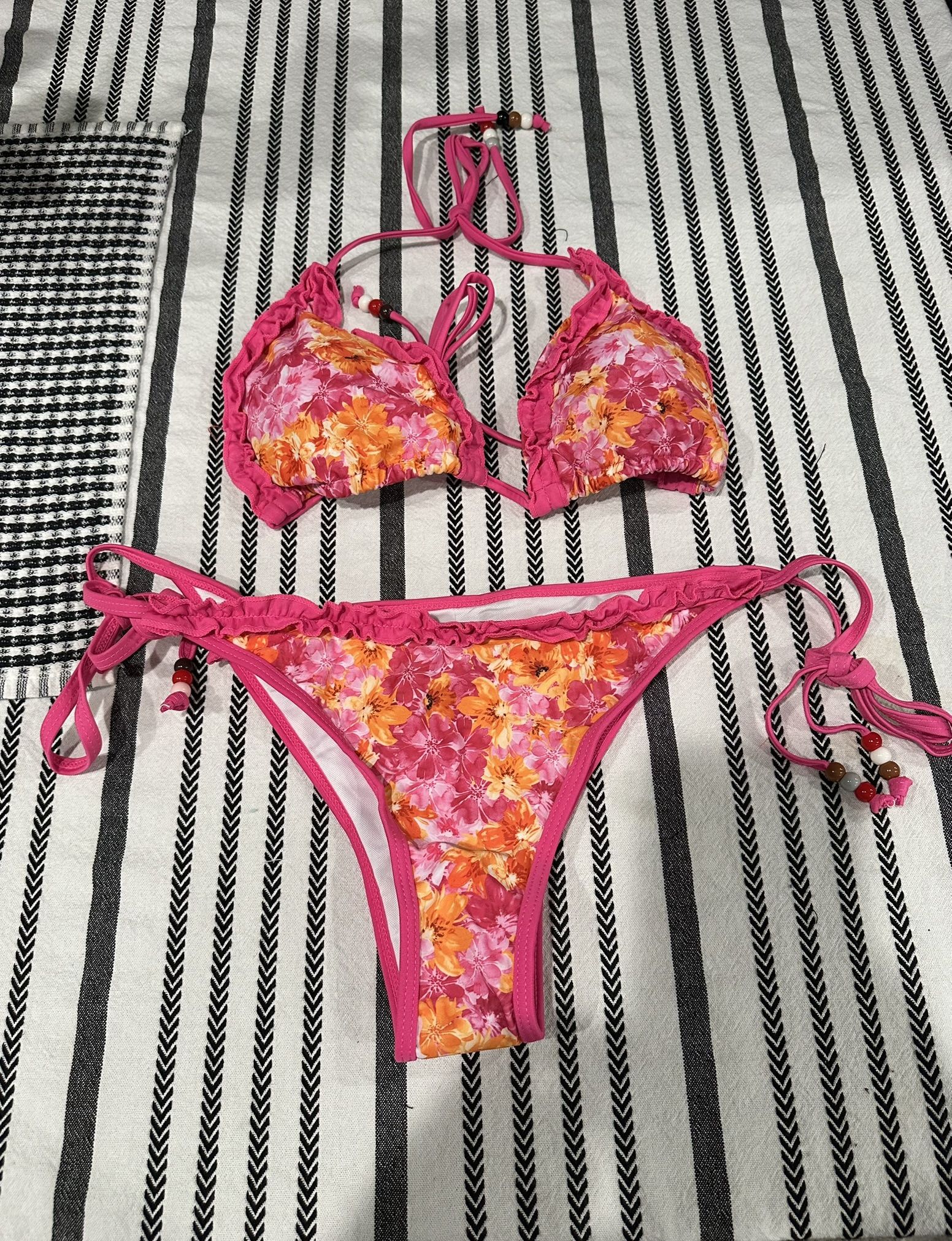 2 piece bathing suit flower print