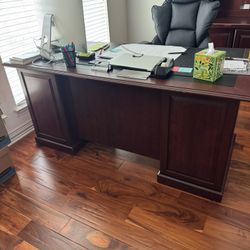 Large Executive Desk & Hutch - $400 OBO