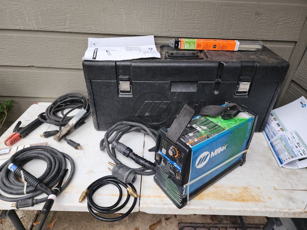 Miller Maxstar 150 S Stick Welder