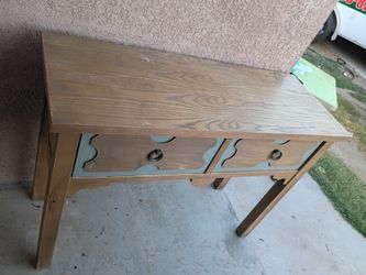 Wood entry table