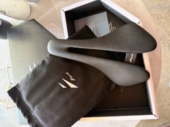 Berk Lupina Short Saddle 150mm NIB