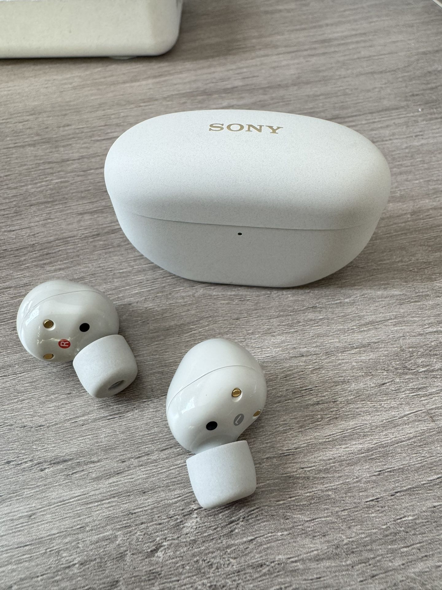 Sony WF-1000XM5 Earbuds 