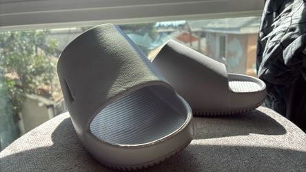 Nike Calm Slides sz m7 w8
