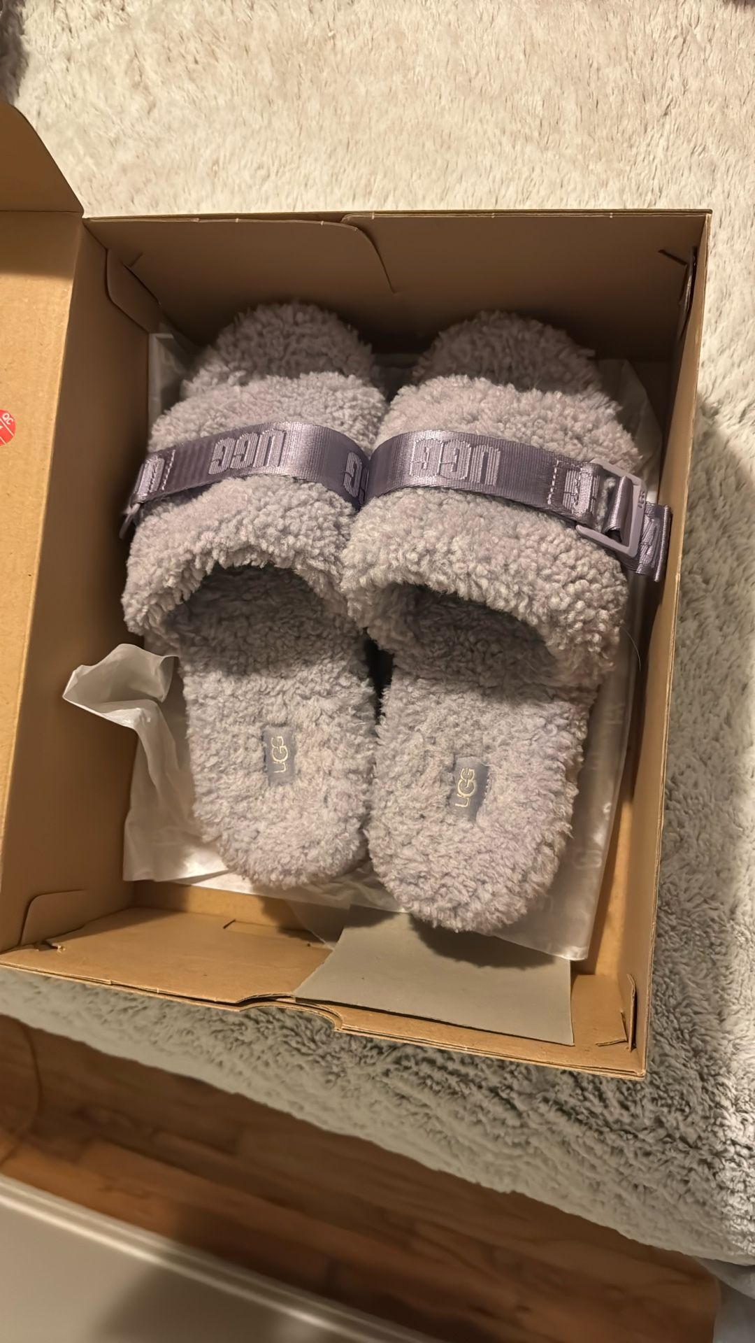 Platform UGG Slipper Shoes Size 8 Women’s 