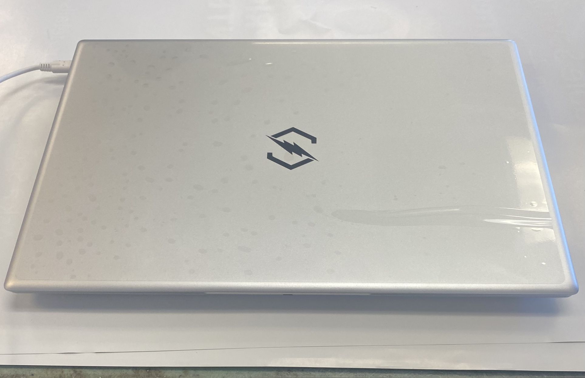 15.6 inch FHD Laptop