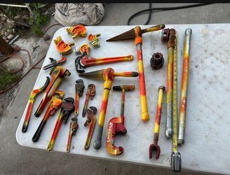Ridgid pipe threader plus other tools